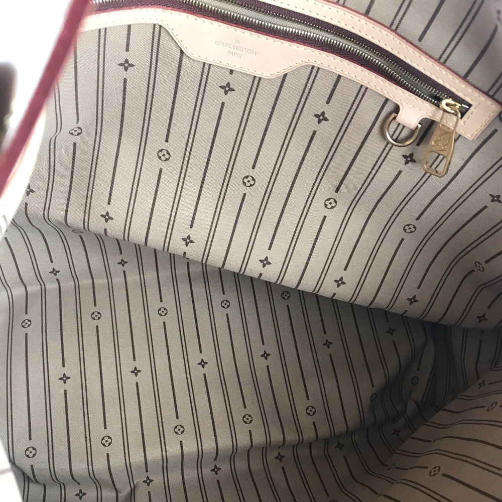 💎✨NEW✨💎HUGE DISCONTINUED LOUIS VUITTON HOBO - Picture 10 of 15